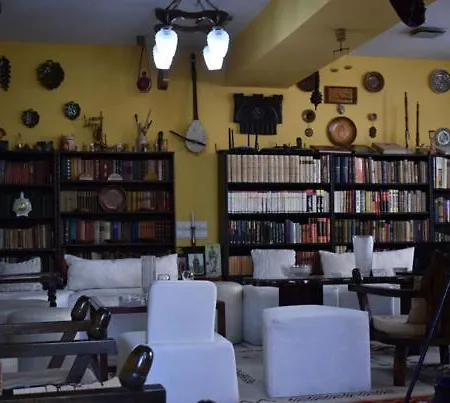Apartment Vlae *